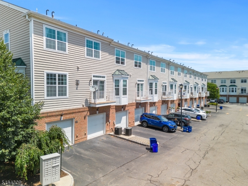 Essex Park - Residential