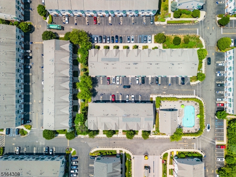 Essex Park - Residential