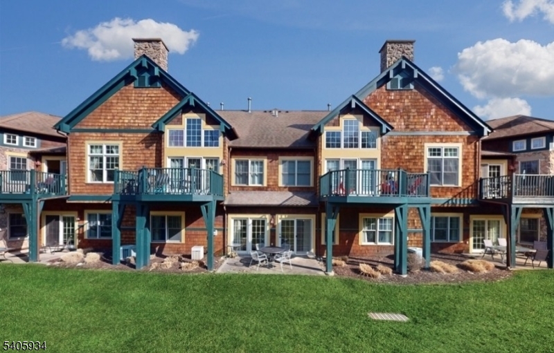 Black Creek Sanctuary - Residential