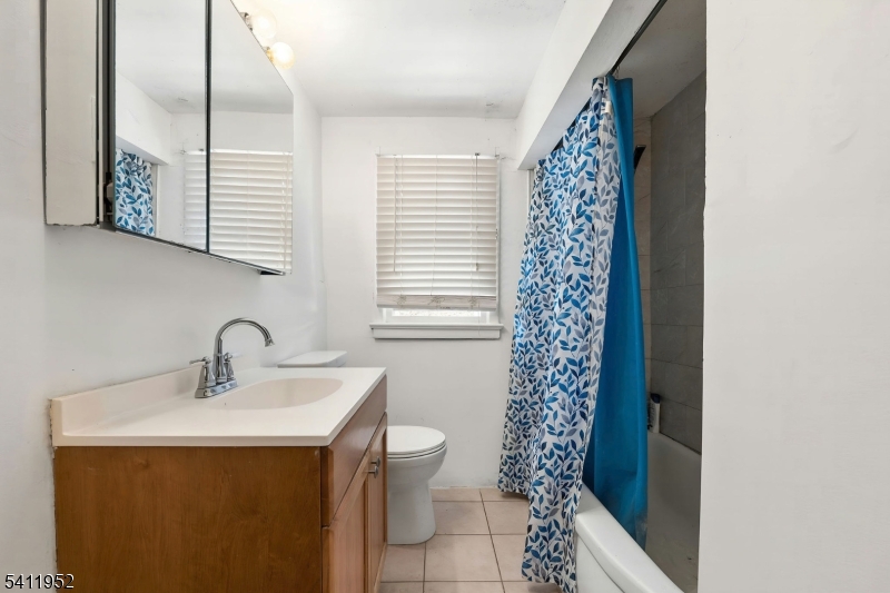 Hillcrest - Residential Income