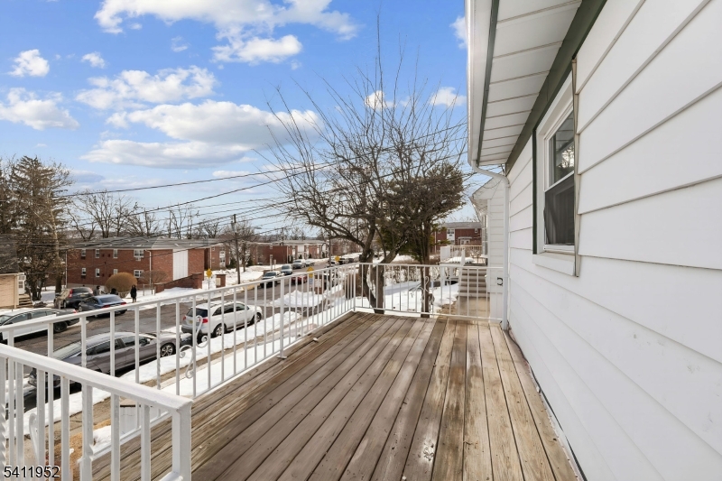 Hillcrest - Residential Income