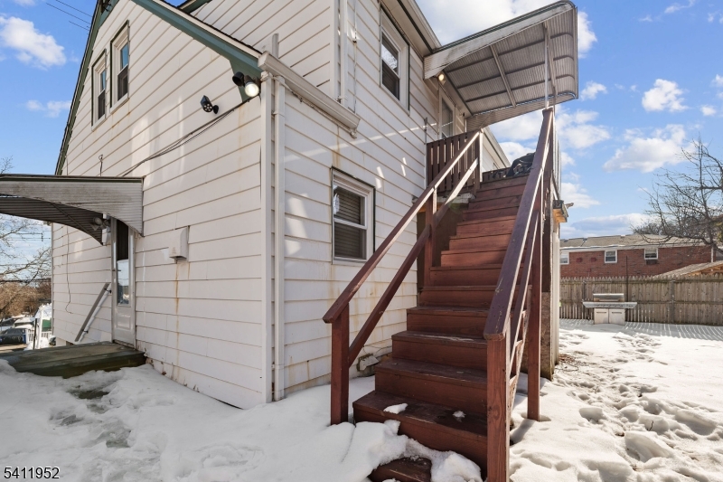 Hillcrest - Residential Income