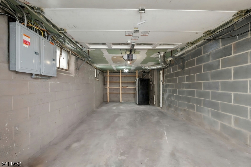 Hillcrest - Residential Income