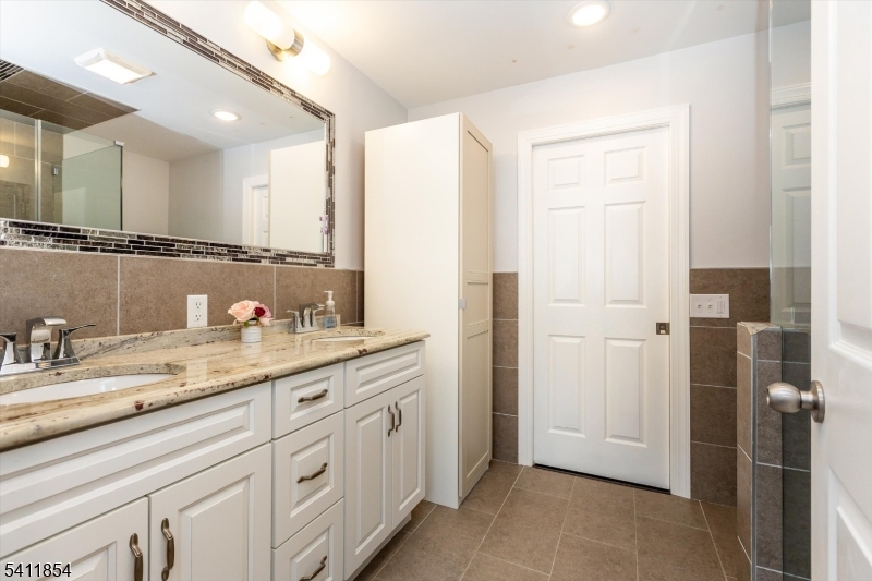 Lions Head Lake - Residential