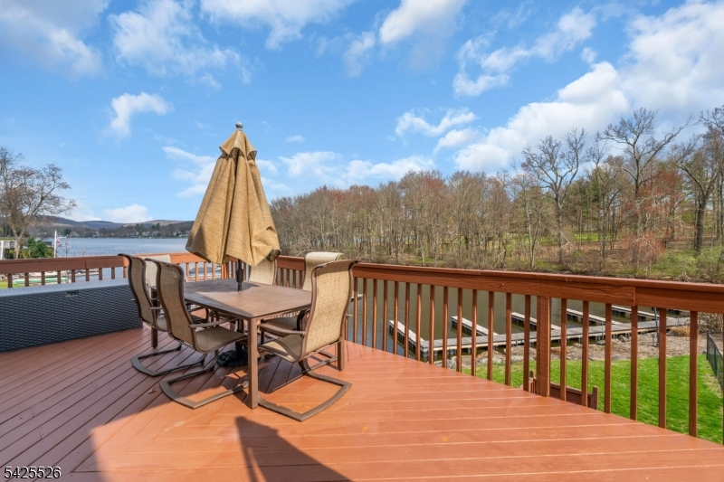 Greenwood Lake - Residential