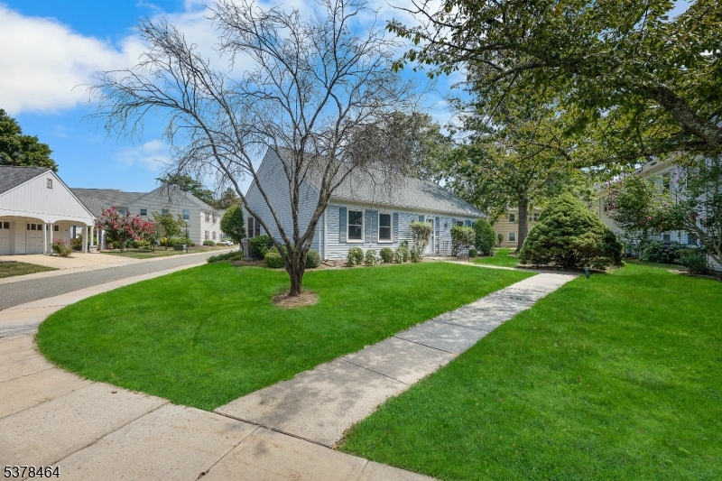 Rossmoor - Residential