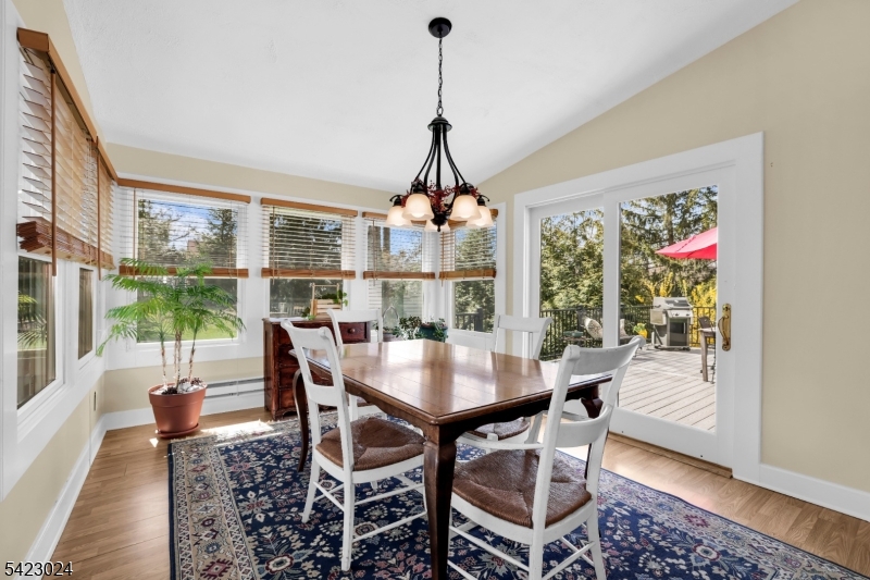 SOUTH END - Residential