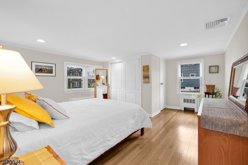 SOUTH END - Residential