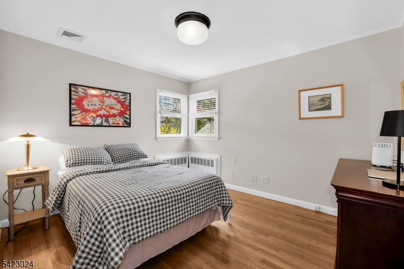 SOUTH END - Residential