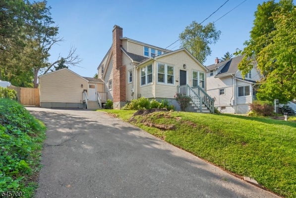 139 UNION AVE, NEW PROVIDENCE, NJ 07974 - Image cdf497e7ceb1e7347d8e4eae1734cf23/2746281286