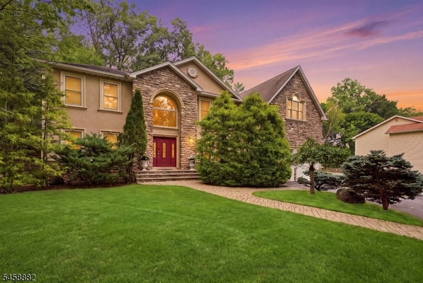 55 PROSPECT AVE, WOODCLIFF LAKE, NJ 07677 - Image cdf8706574e2c8dcb28e86d2dcf8268f/1925461183