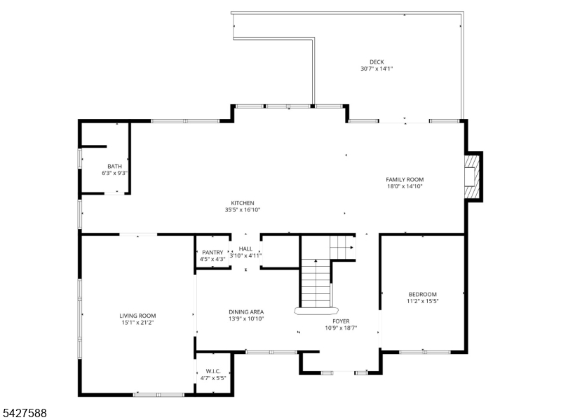 Main image without alt text