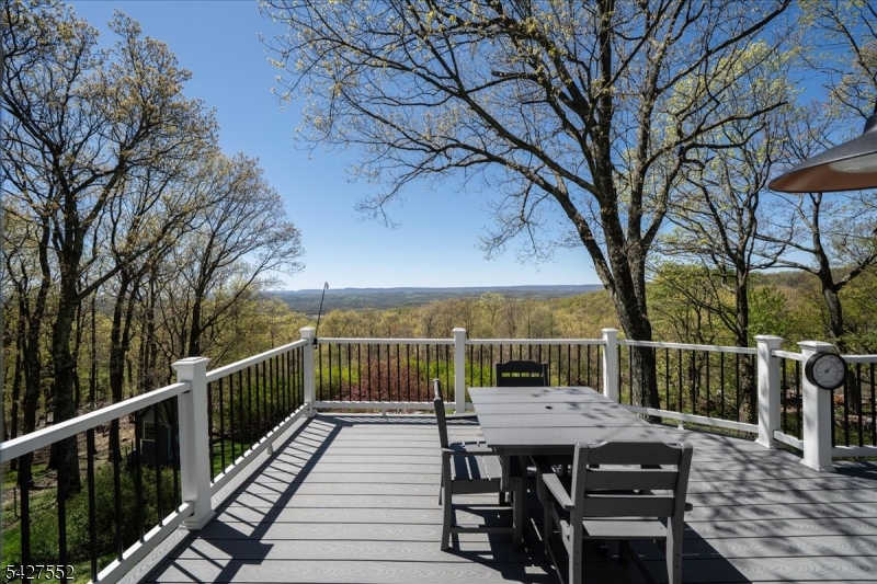 LAKE PANORAMA - Residential