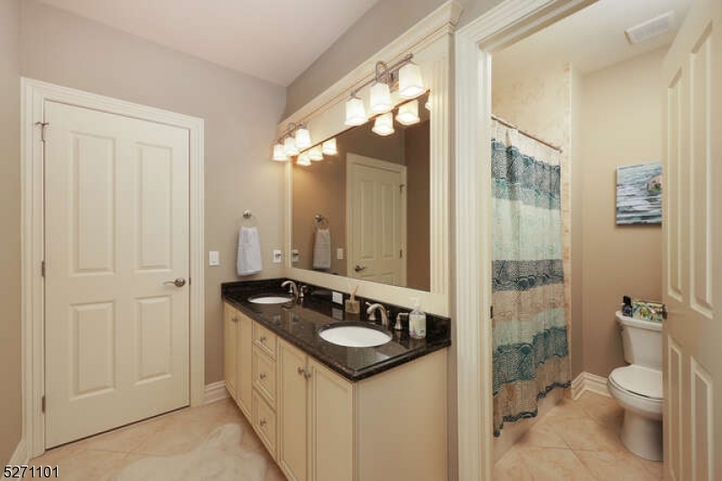 Sleepy Hollow - Residential