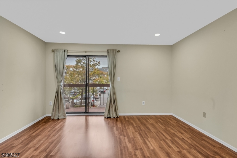 Brookview - Residential