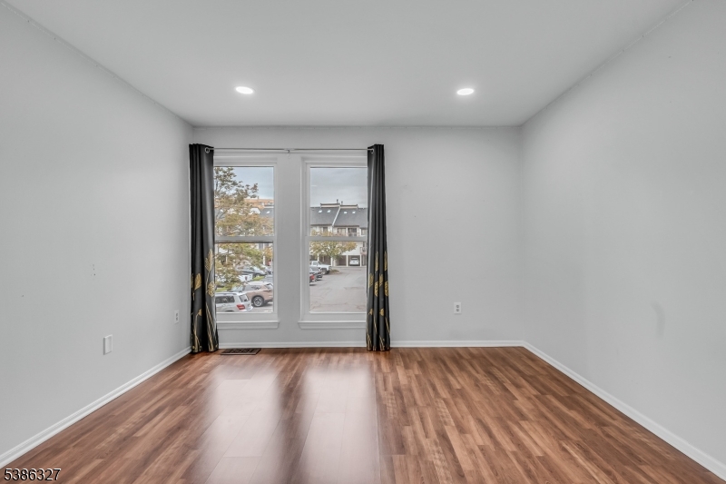 Brookview - Residential