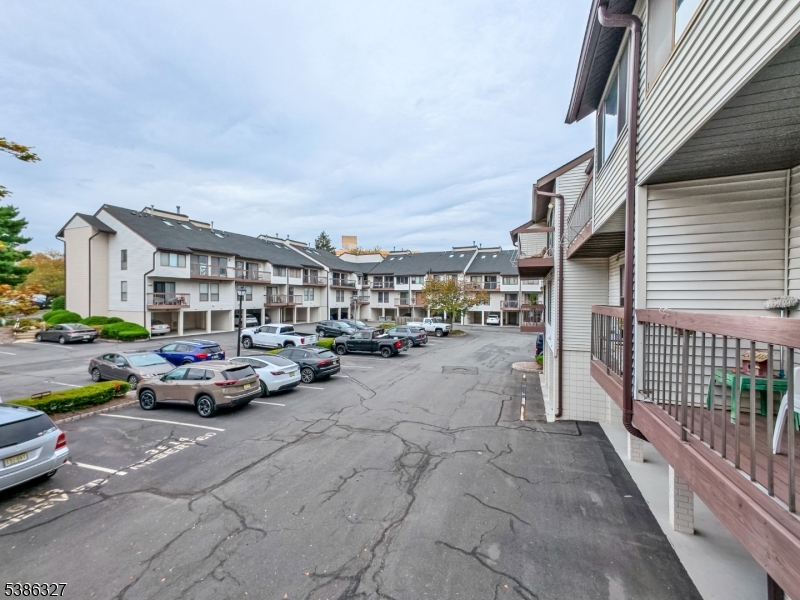 Brookview - Residential