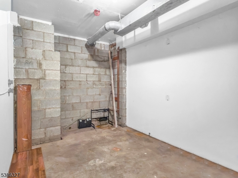 Brookview - Residential