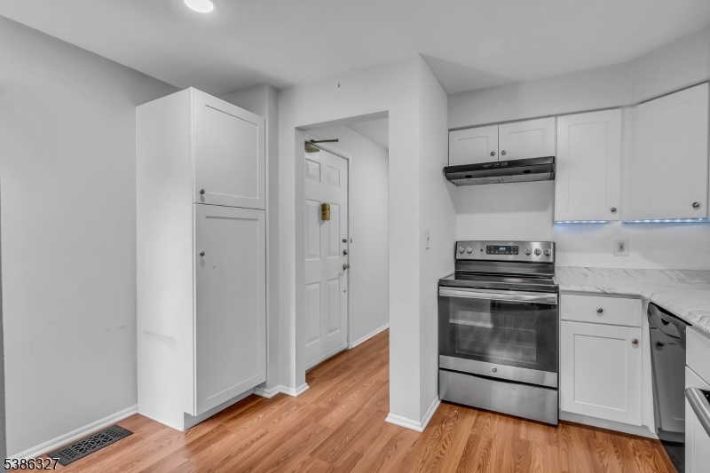 Brookview - Residential