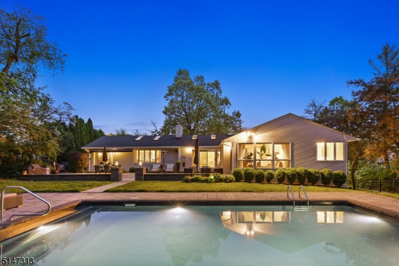 Chestnut Hill - Residential