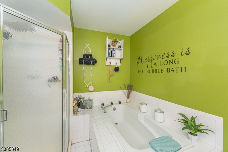 Montville Chase - Residential