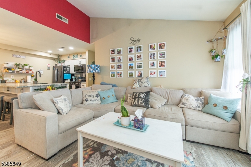 Montville Chase - Residential