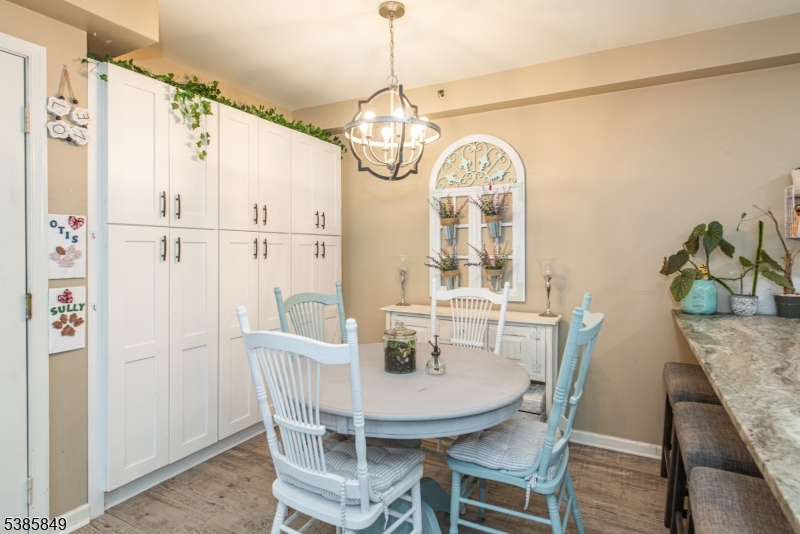 Montville Chase - Residential