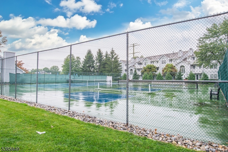 Montville Chase - Residential