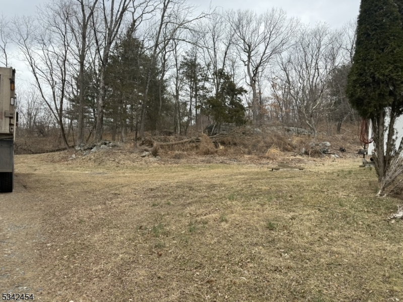 103 Green Pond Rd
