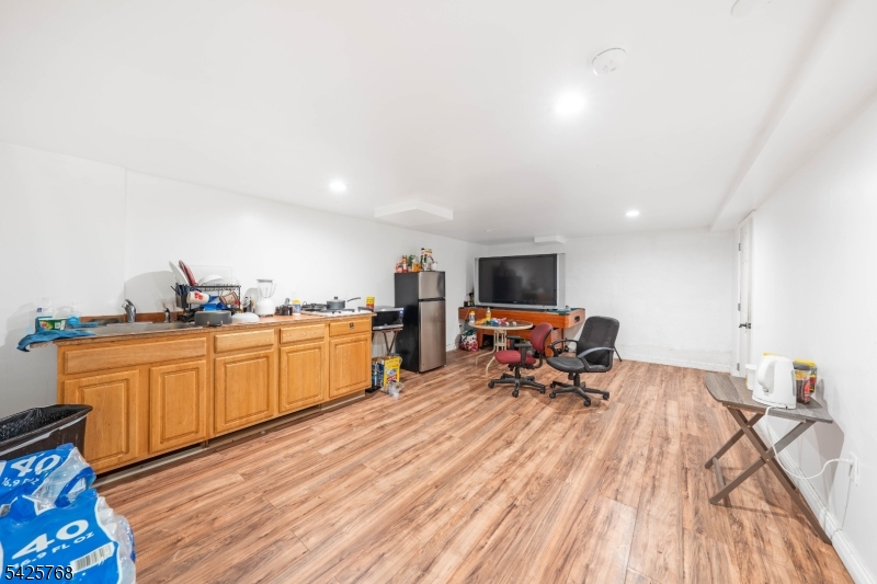 Residential - Residential