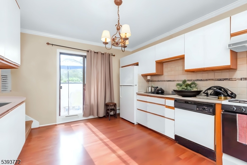 The Cedars - Residential