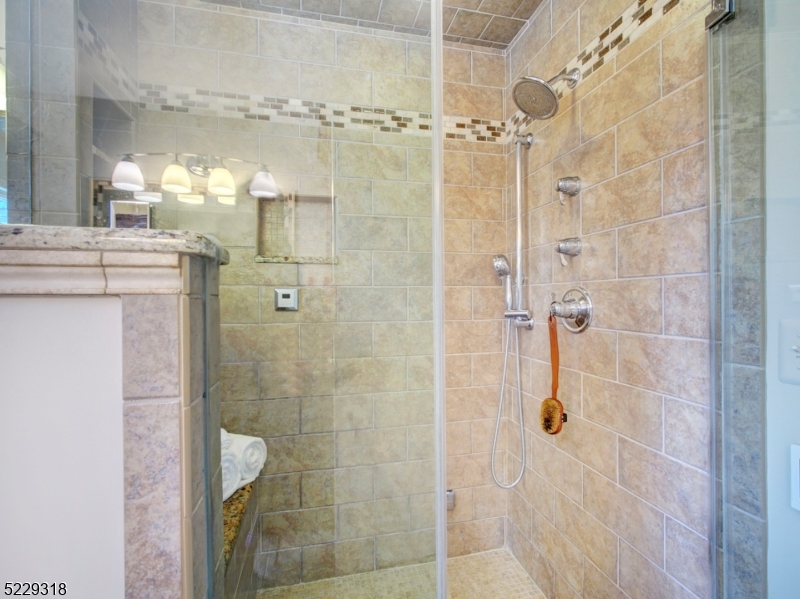 Poets Peak - Residential