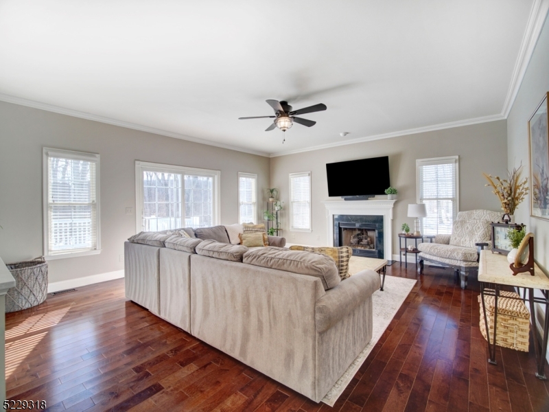 Poets Peak - Residential