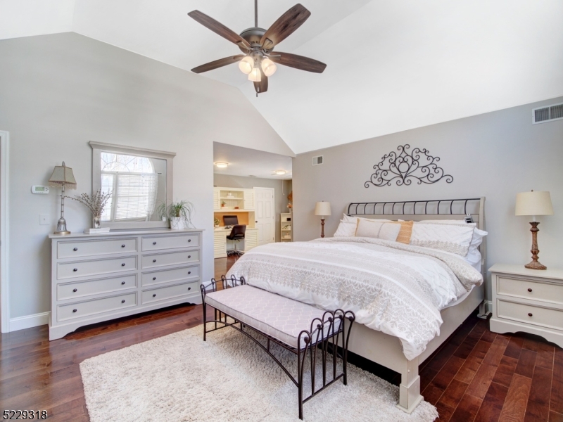 Poets Peak - Residential