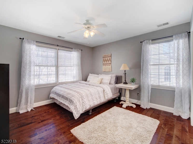 Poets Peak - Residential