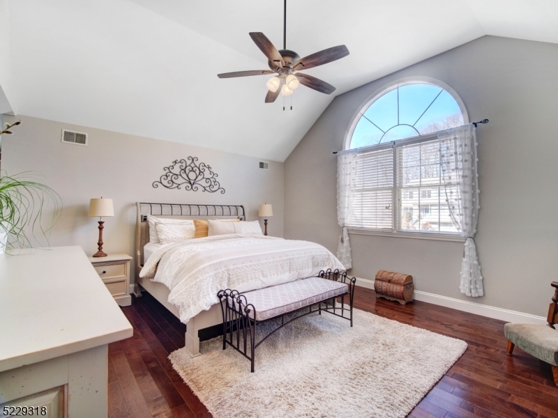 Poets Peak - Residential