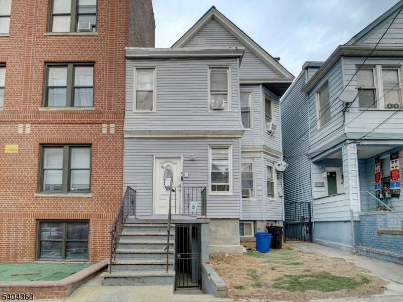 West Bergen - Residential Income