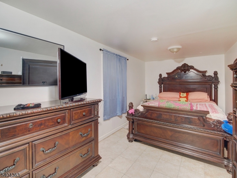 West Bergen - Residential Income