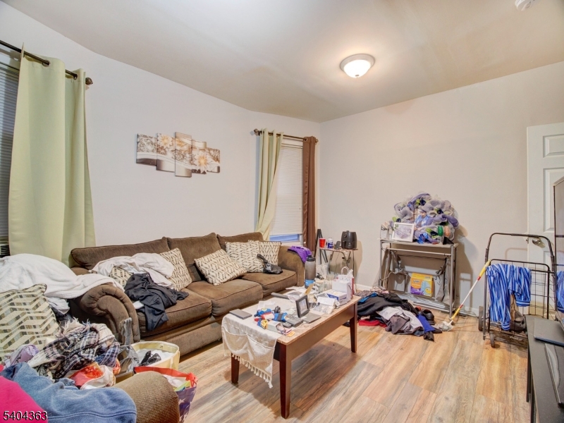 West Bergen - Residential Income