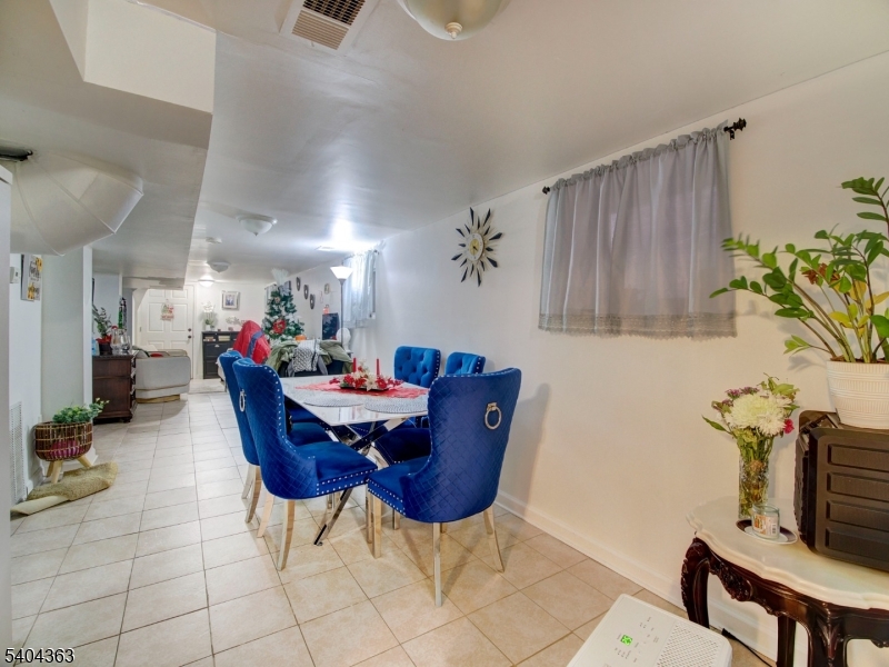 West Bergen - Residential Income