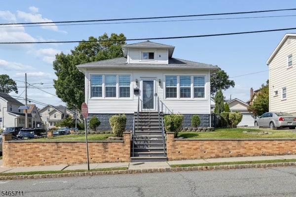 33 ADELAIDE ST, BELLEVILLE, NJ 07109 - Image ce8d635a73822f96a5edf843f7ea803c/3092102829