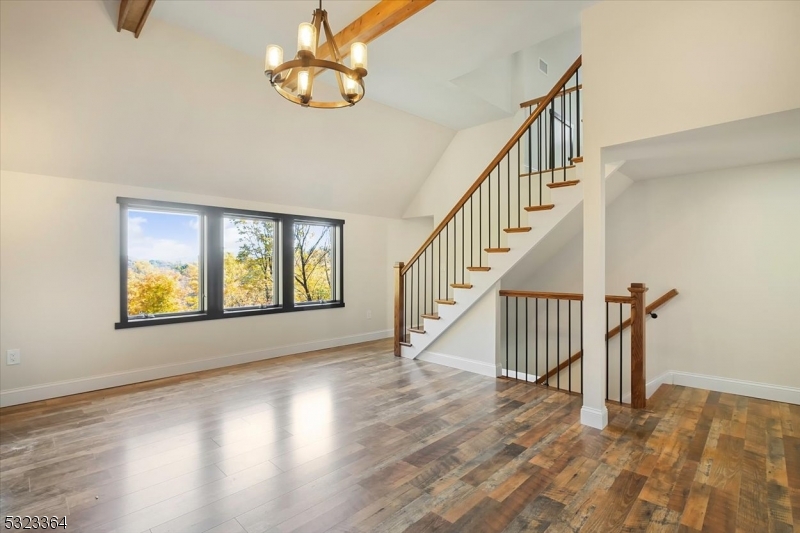 19 Dogwood Trl