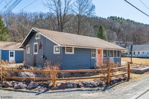 1 E Shore Trl, Sandyston Twp., NJ 07826 - MLS#: 3949940