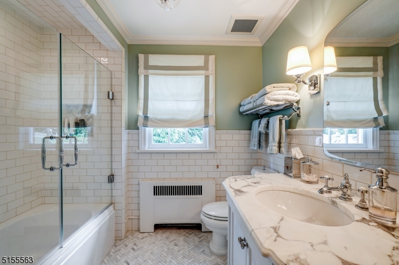 Knollwood - Residential