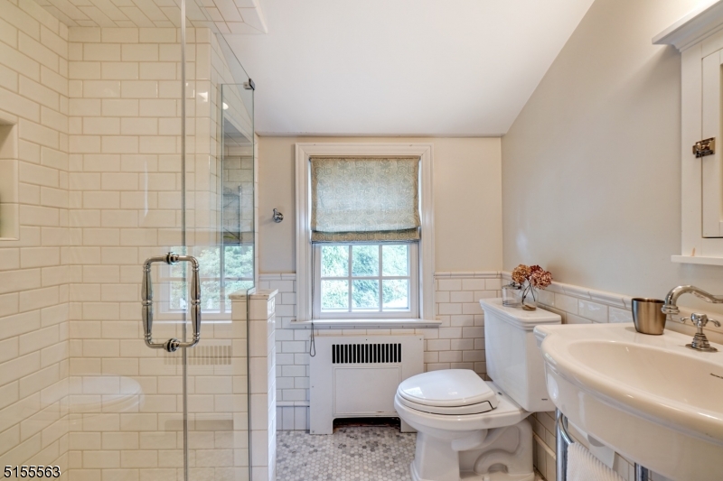 Knollwood - Residential