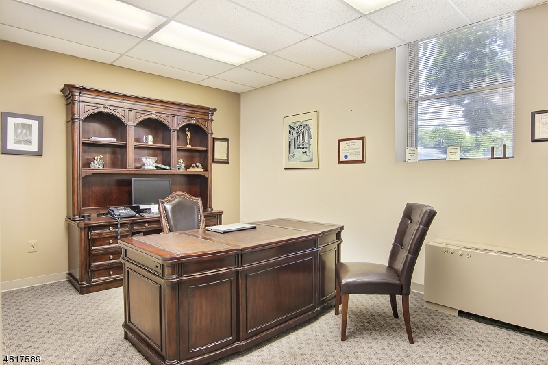 Main St - Commercial Sale