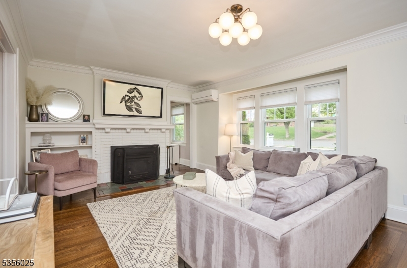 446 Ridgewood Rd