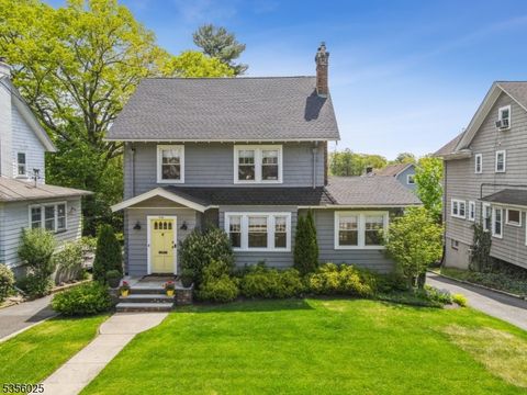 446 Ridgewood Rd Maplewood Twp. NJ 07040