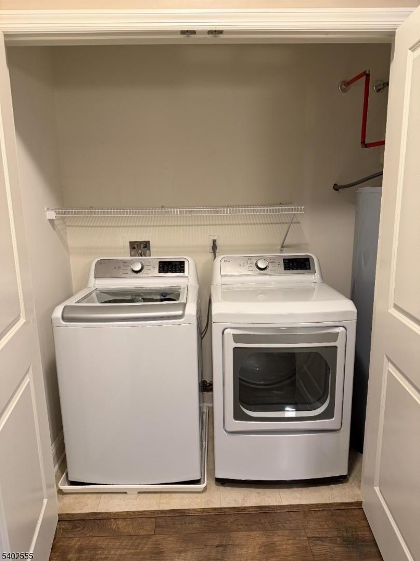 Lakeland Village - Residential Lease