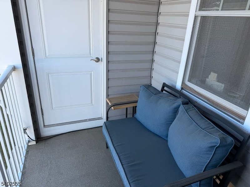 Lakeland Village - Residential Lease